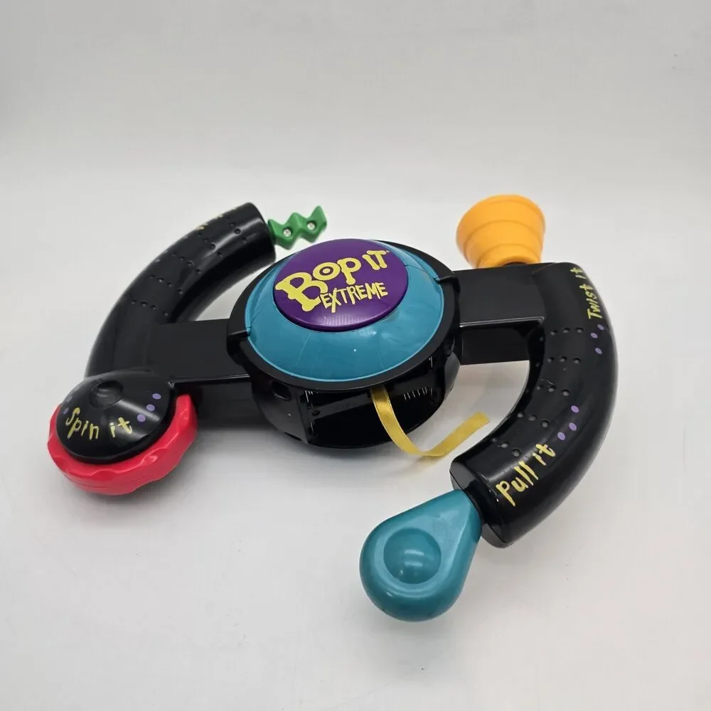 Bop It Extreme 1998 Hasbro Handheld Game Tested Works (Missing Battery Plate)
